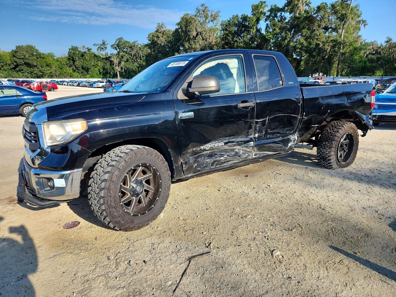 2015 TOYOTA TUNDRA
