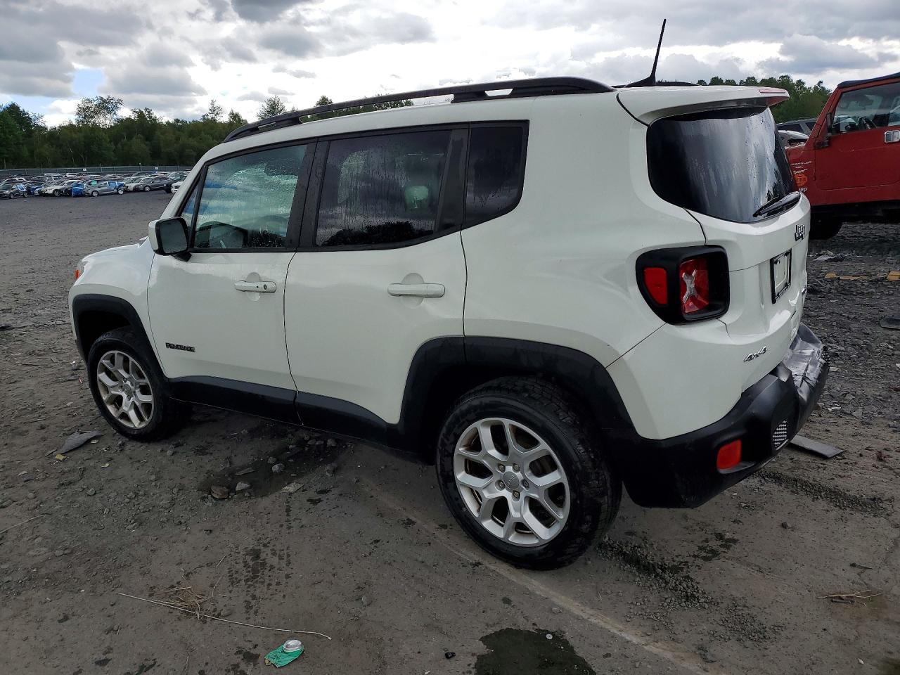 ZACCJBBB1JPH55562 · 2018 JEEP RENEGADE · 2/13