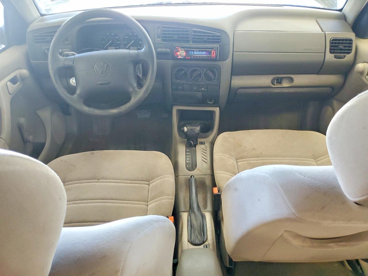 3VWRA81H3WM111605 · 1998 VOLKSWAGEN JETTA · 8/12