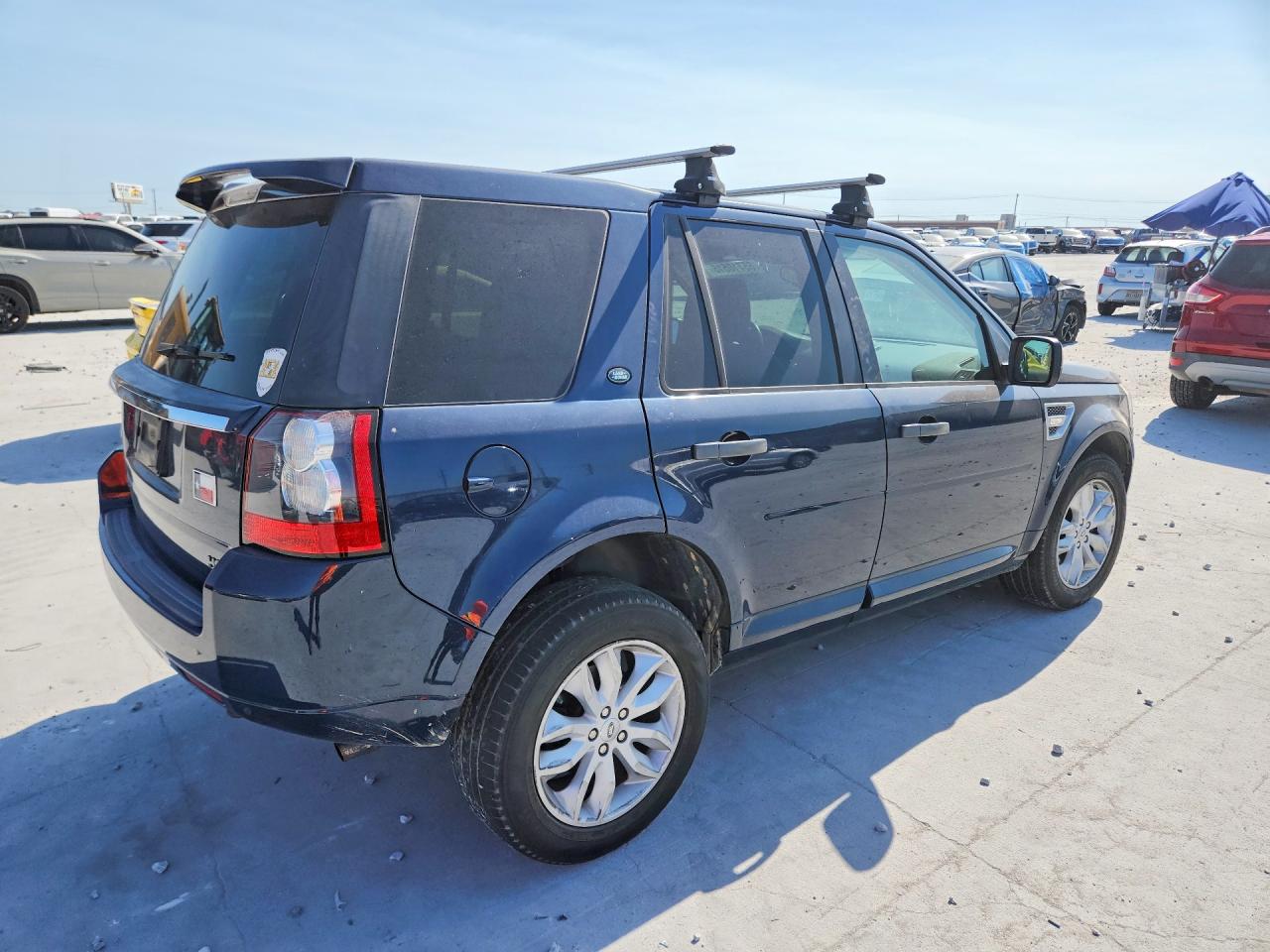 SALFR2BN9CH307234 · 2012 LAND ROVER LR2 · 3/13