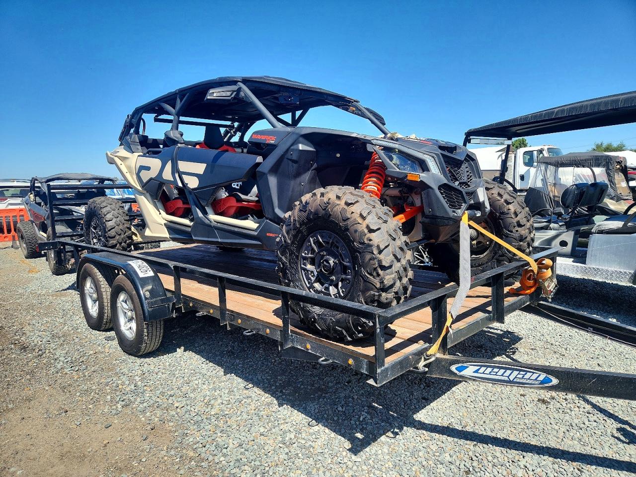 3JBVNAV20PE000270 · 2023 CAN-AM MAVERICK X3