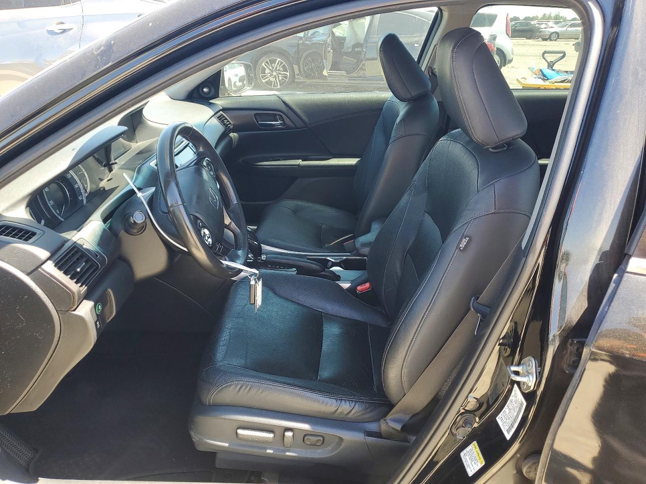 1HGCR2F84DA006543 · 2013 HONDA ACCORD · 7/12