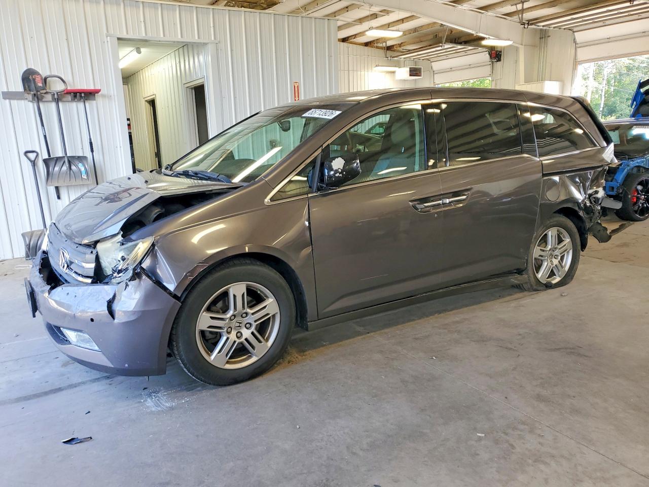 5FNRL5H92BB092117 · 2011 HONDA ODYSSEY