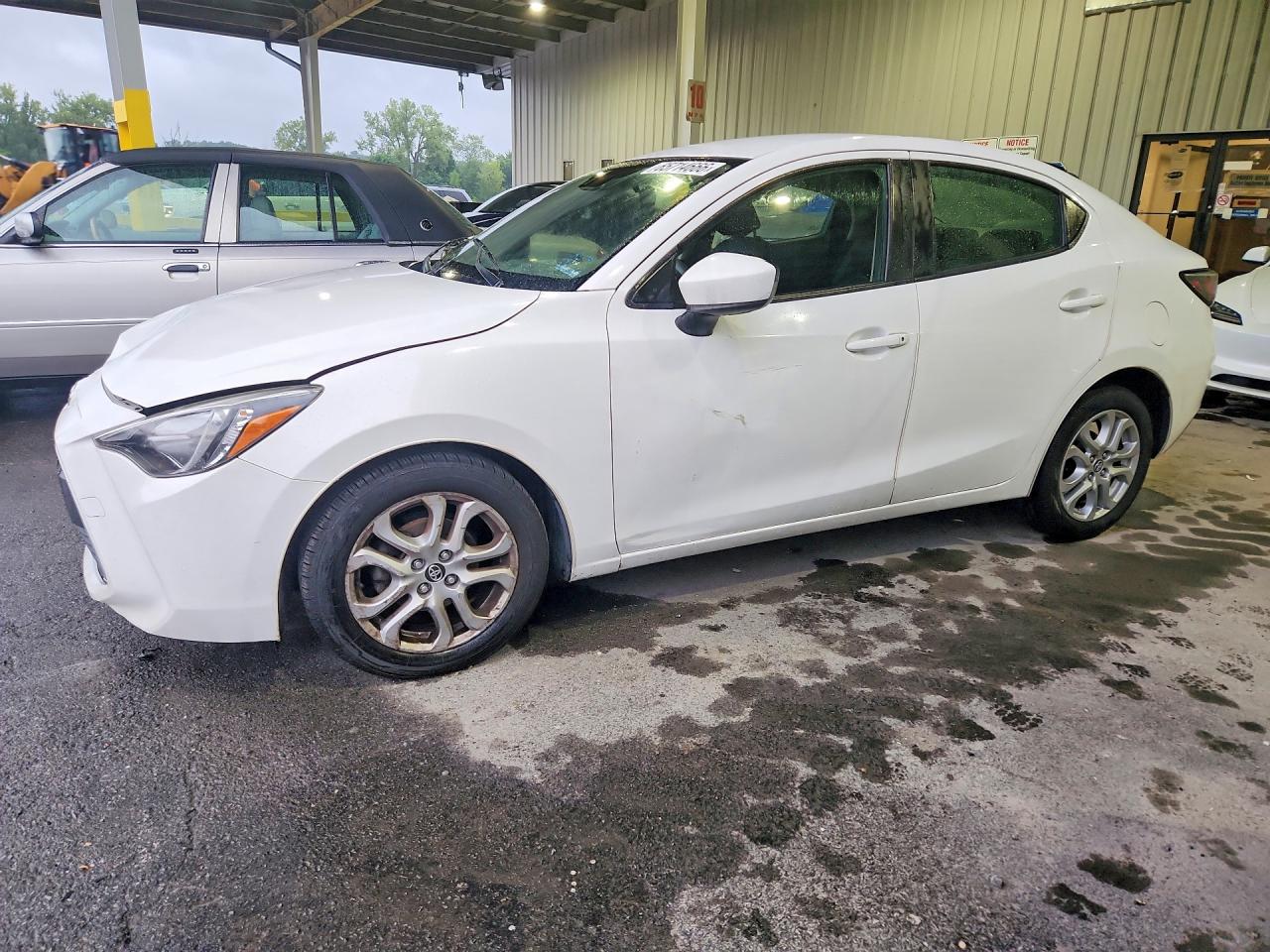 2018 TOYOTA YARIS IA