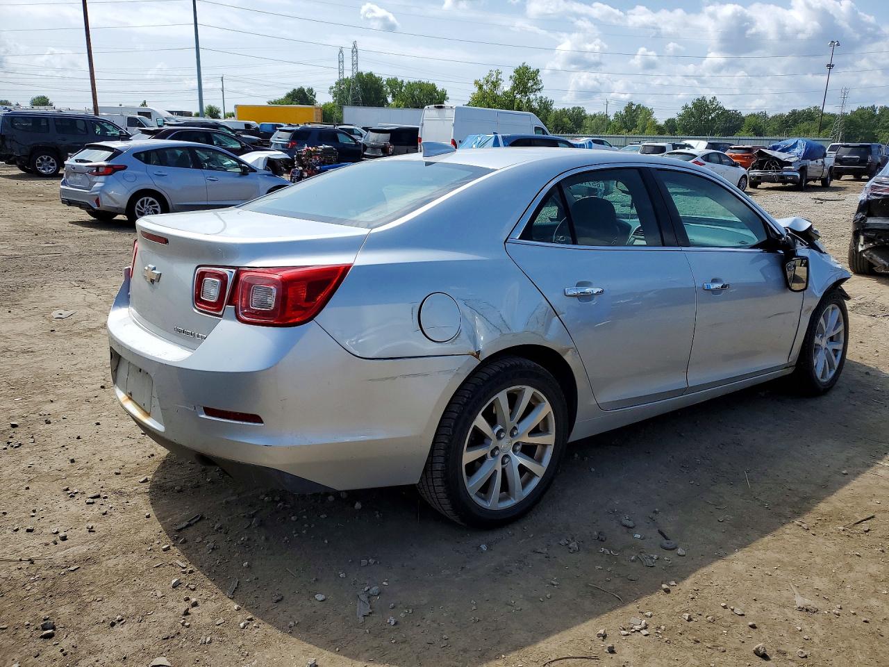 1G11E5SA7GU157688 · 2016 CHEVROLET MALIBU LIMITED · 3/12