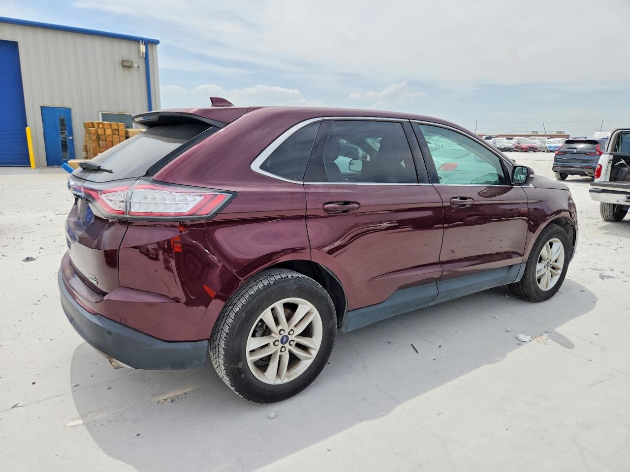 2FMPK3J93HBB75114 · 2017 FORD EDGE · 3/13