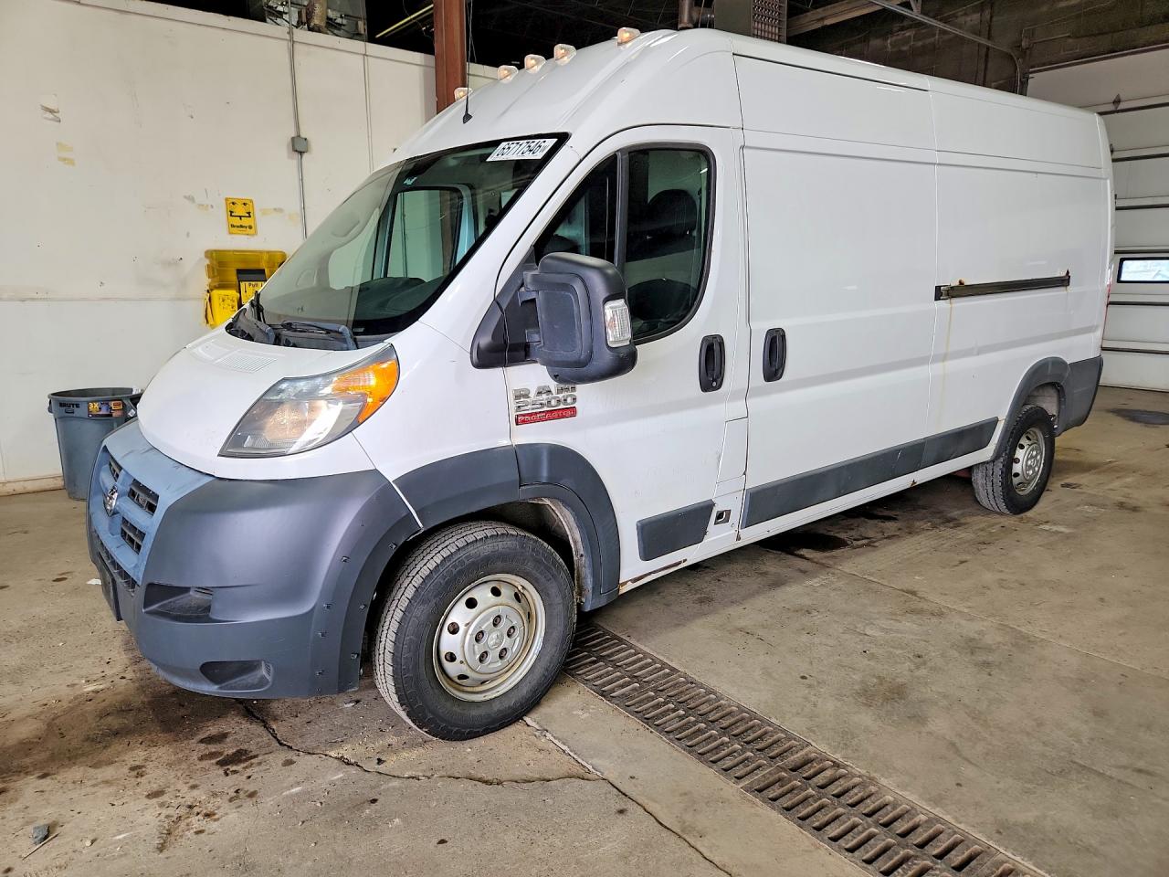 3C6TRVDG0JE108061 · 2018 RAM PROMASTER 2500