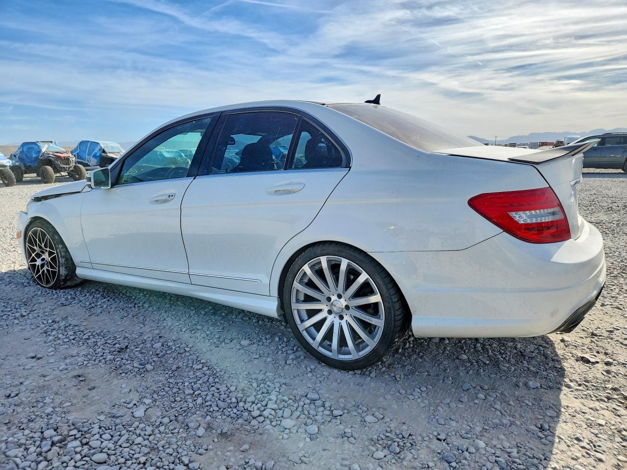 WDDGF8AB3EA942630 · 2014 MERCEDES-BENZ C · 2/12