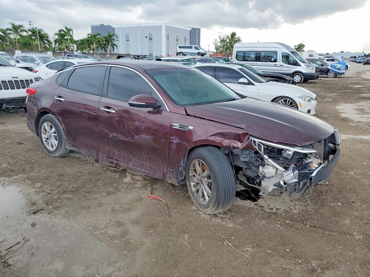 5XXGT4L37JG208945 · 2018 KIA OPTIMA · 4/12