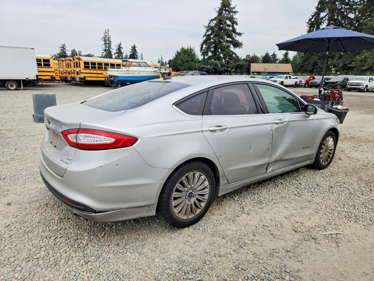 3FA6P0LU7GR314104 · 2016 FORD FUSION · 3/12