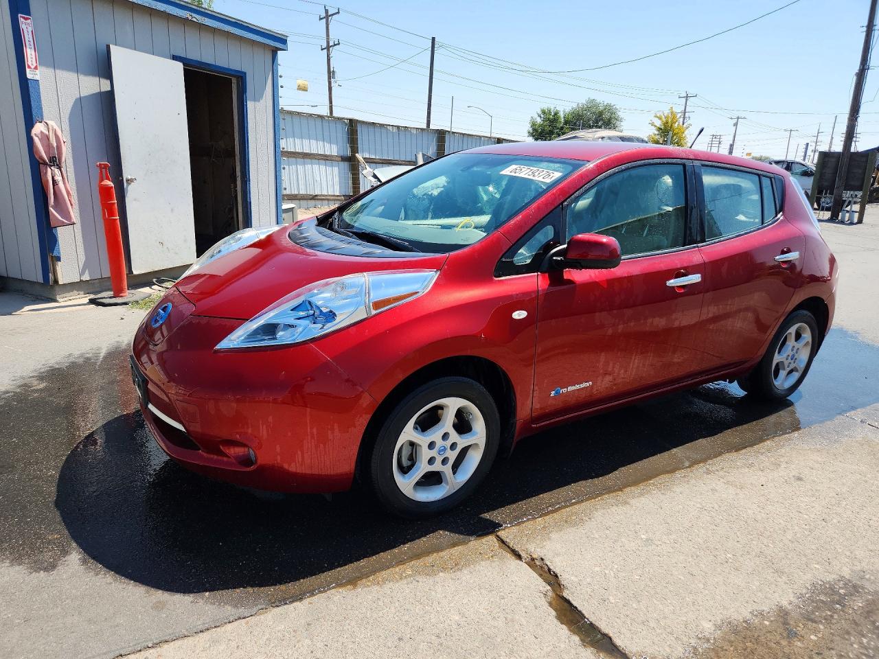 2011 NISSAN LEAF