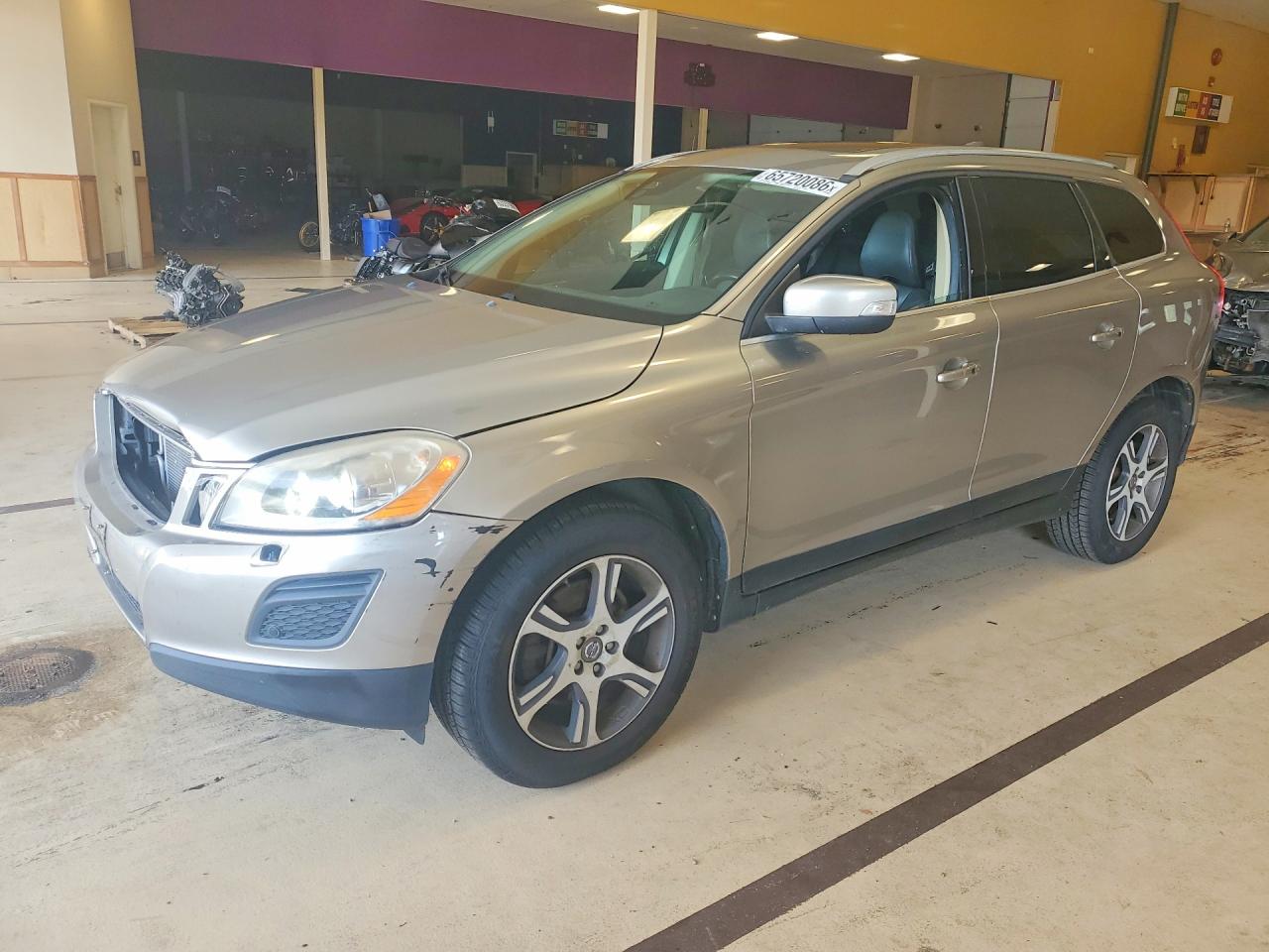 YV4902DZ9D2420777 · 2013 VOLVO XC60