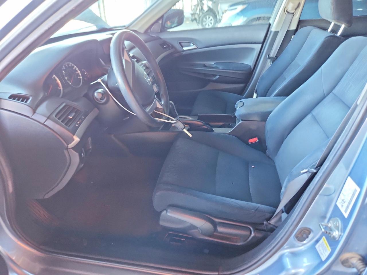 1HGCP2F31CA100680 · 2012 HONDA ACCORD · 7/12