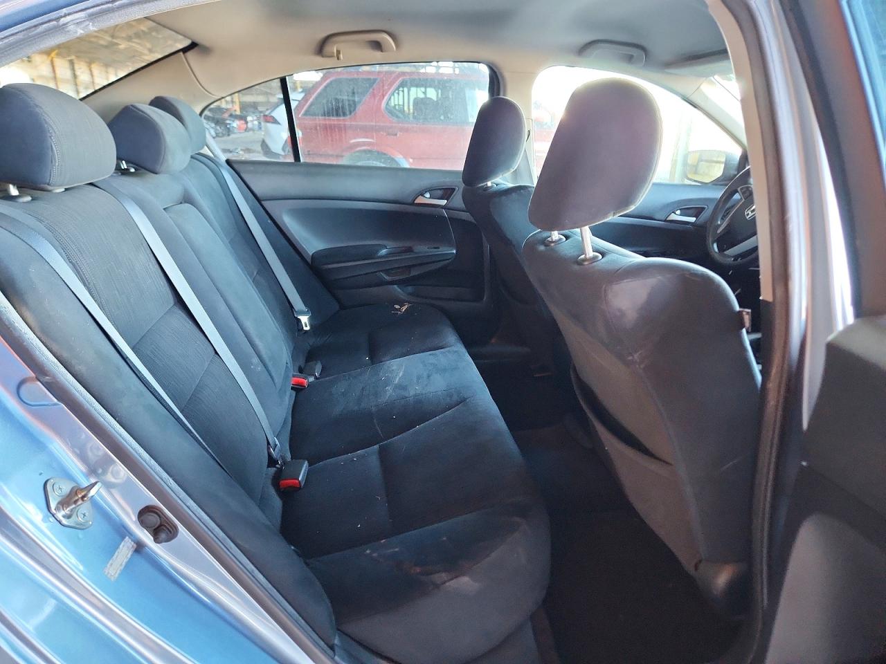 1HGCP2F31CA100680 · 2012 HONDA ACCORD · 10/12