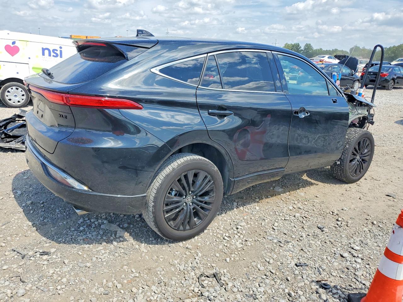 JTEAAAAH5RJ166979 · 2024 TOYOTA VENZA · 3/14