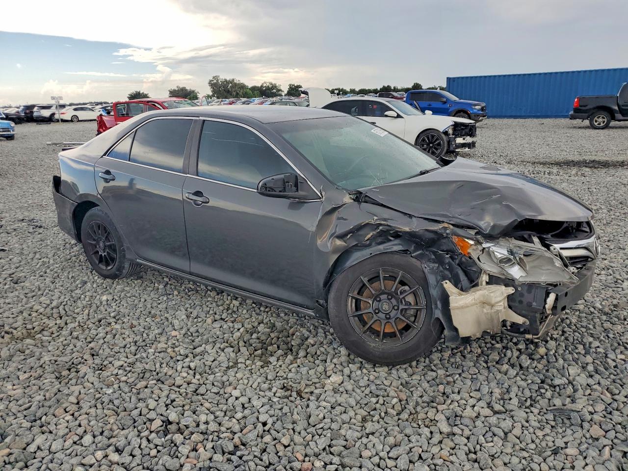 4T1BF1FK0CU156330 · 2012 TOYOTA CAMRY · 4/12