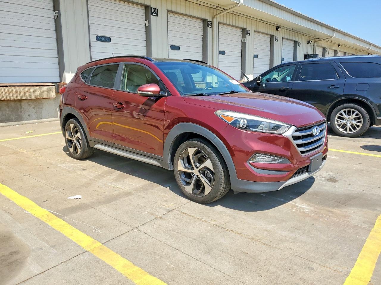 KM8J33A24HU550928 · 2017 HYUNDAI TUCSON