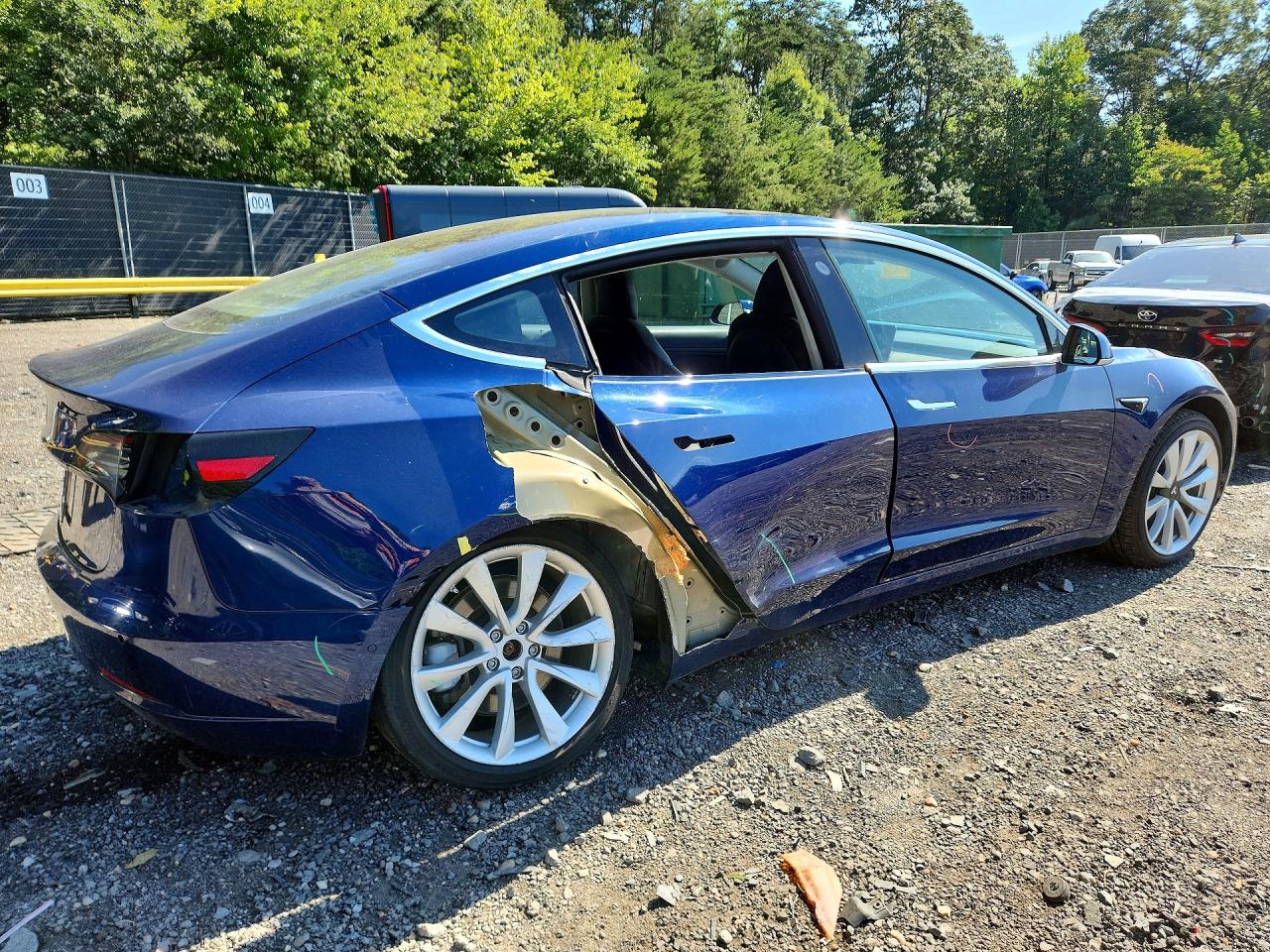 5YJ3E1EA5JF033391 · 2018 TESLA MODEL 3 · 3/12