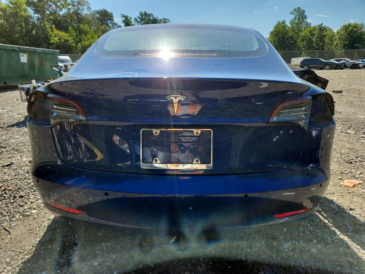 5YJ3E1EA5JF033391 · 2018 TESLA MODEL 3 · 6/12