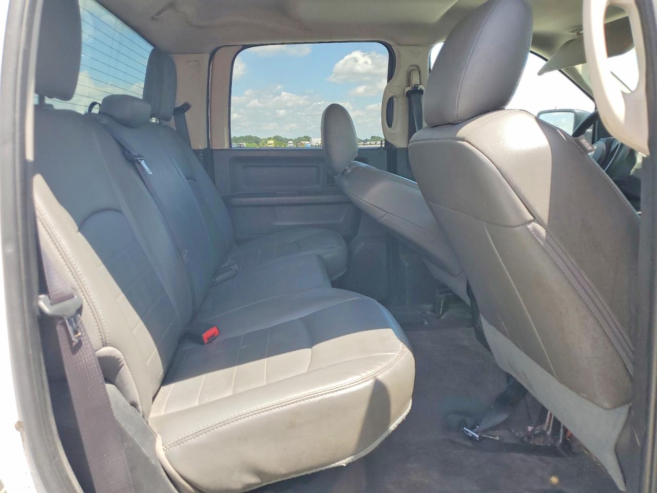 1C6RR6ST8GS241365 · 2016 RAM 1500 · 10/13