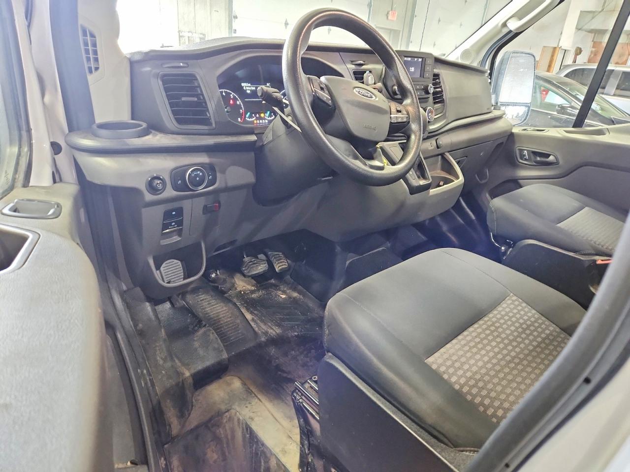 1FTBR2C86RKA32111 · 2024 FORD TRANSIT · 8/13