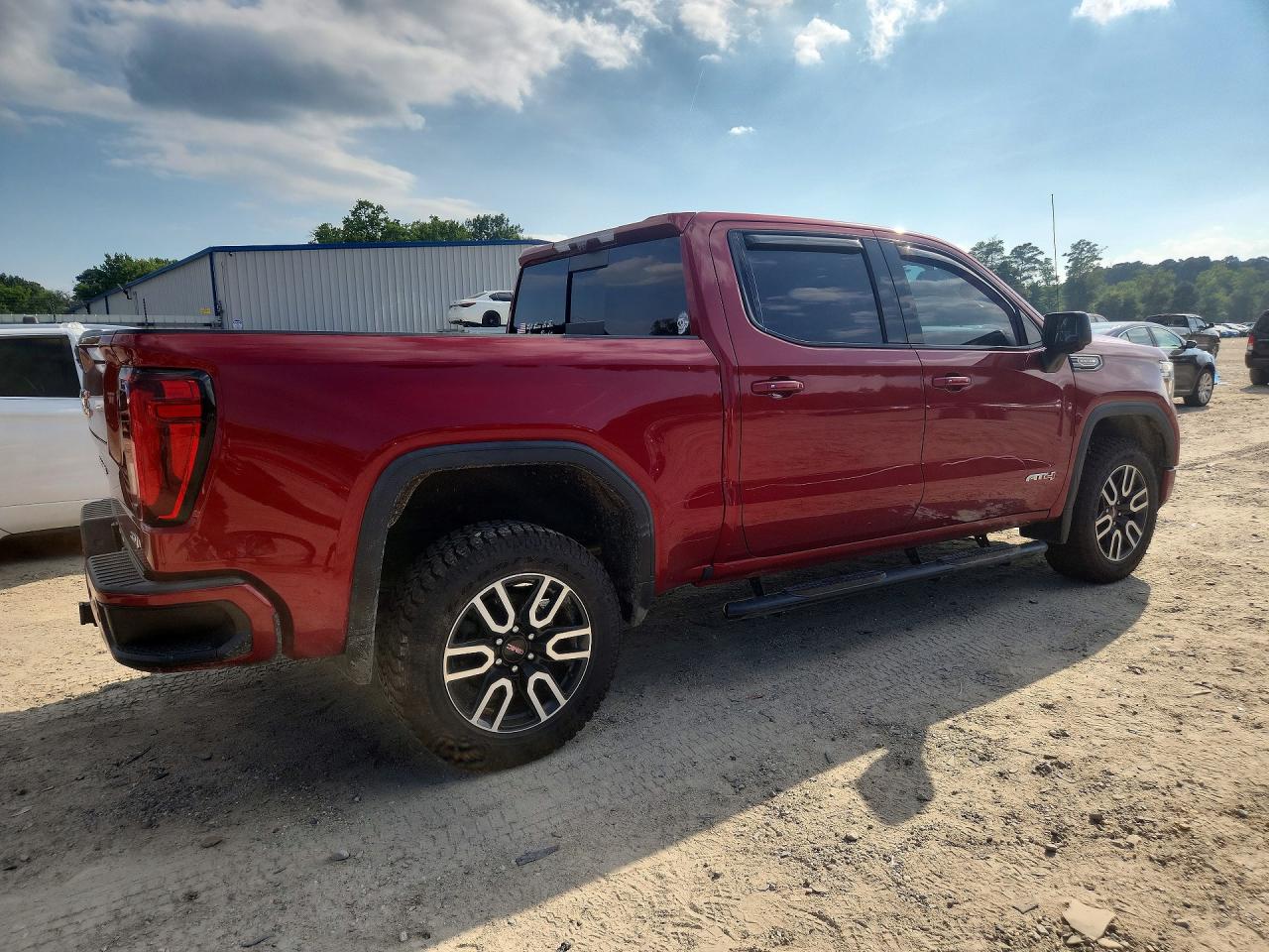 3GTP9EEL7MG237977 · 2021 GMC SIERRA · 3/12