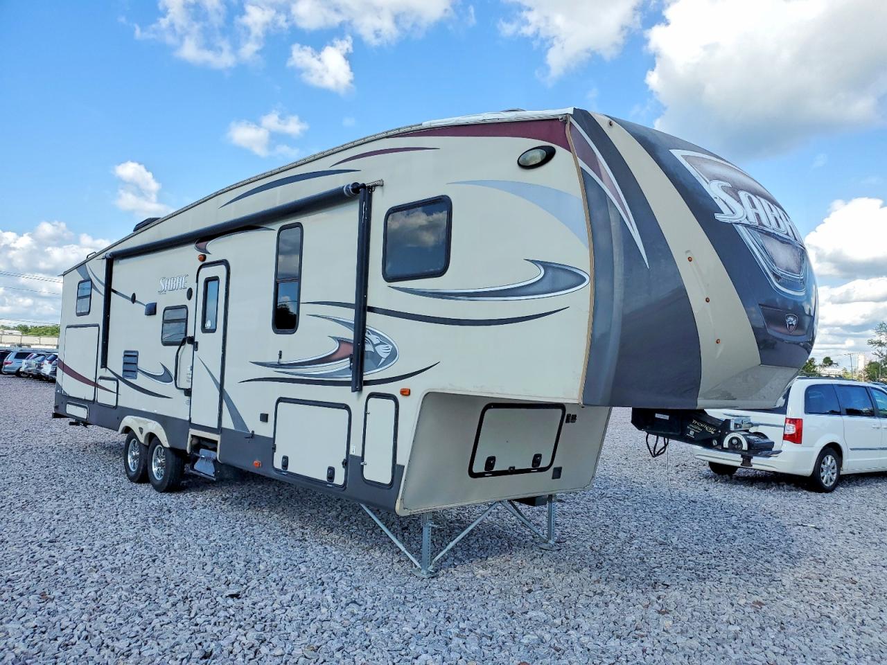 2015 FORESRIVER SABRE