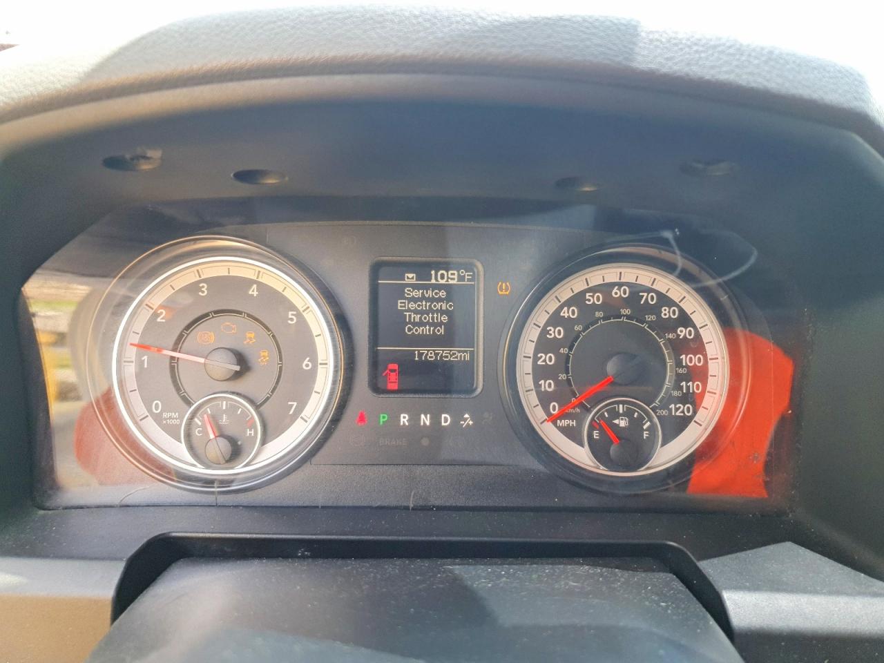 3C6JR6DG6GG293100 · 2016 RAM 1500 · 9/12