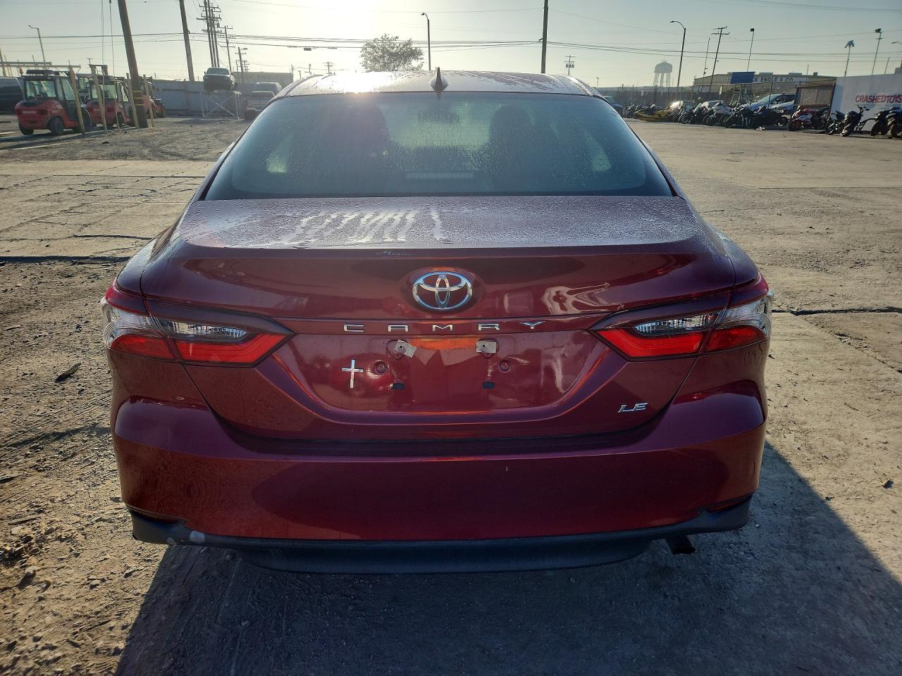 4T1R11AK1NU071021 · 2022 TOYOTA CAMRY · 6/12