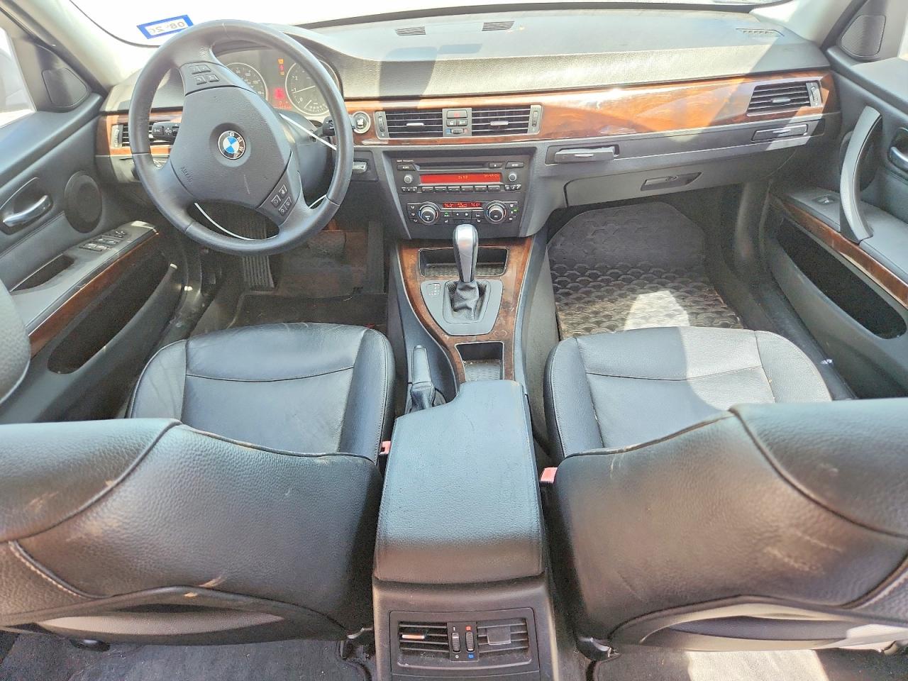 WBAPH5C57BF094158 · 2011 BMW 328 · 8/12