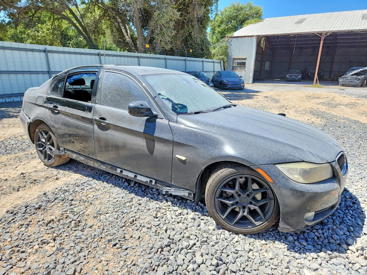 WBAPH5C57BF094158 · 2011 BMW 328 · 4/12