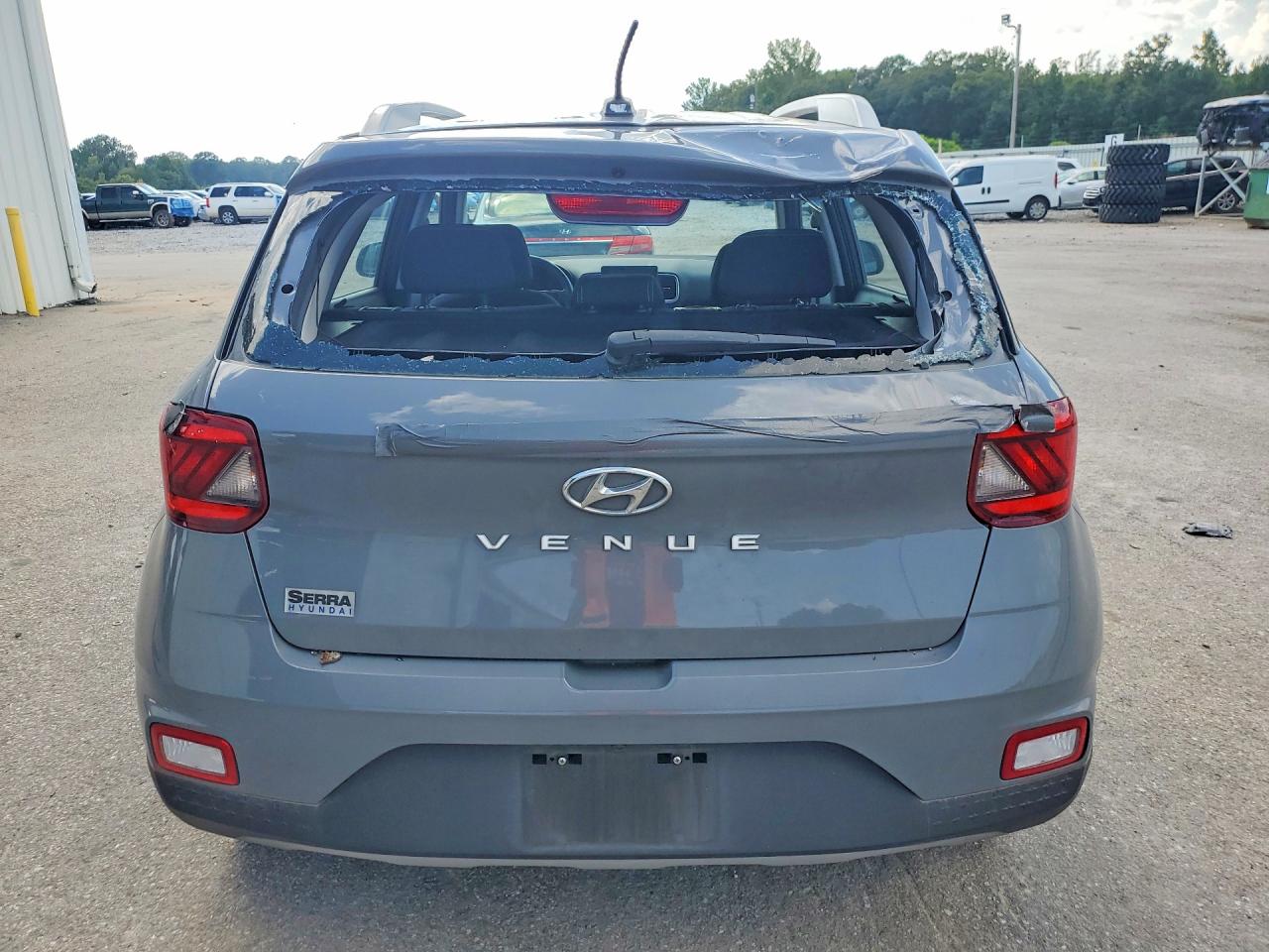 KMHRC8A33PU226313 · 2023 HYUNDAI VENUE · 6/13