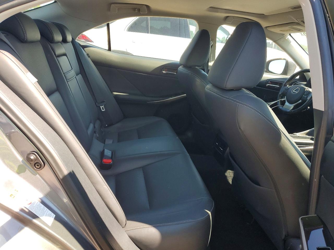 JTHBA1D22G5010127 · 2016 LEXUS IS · 10/12