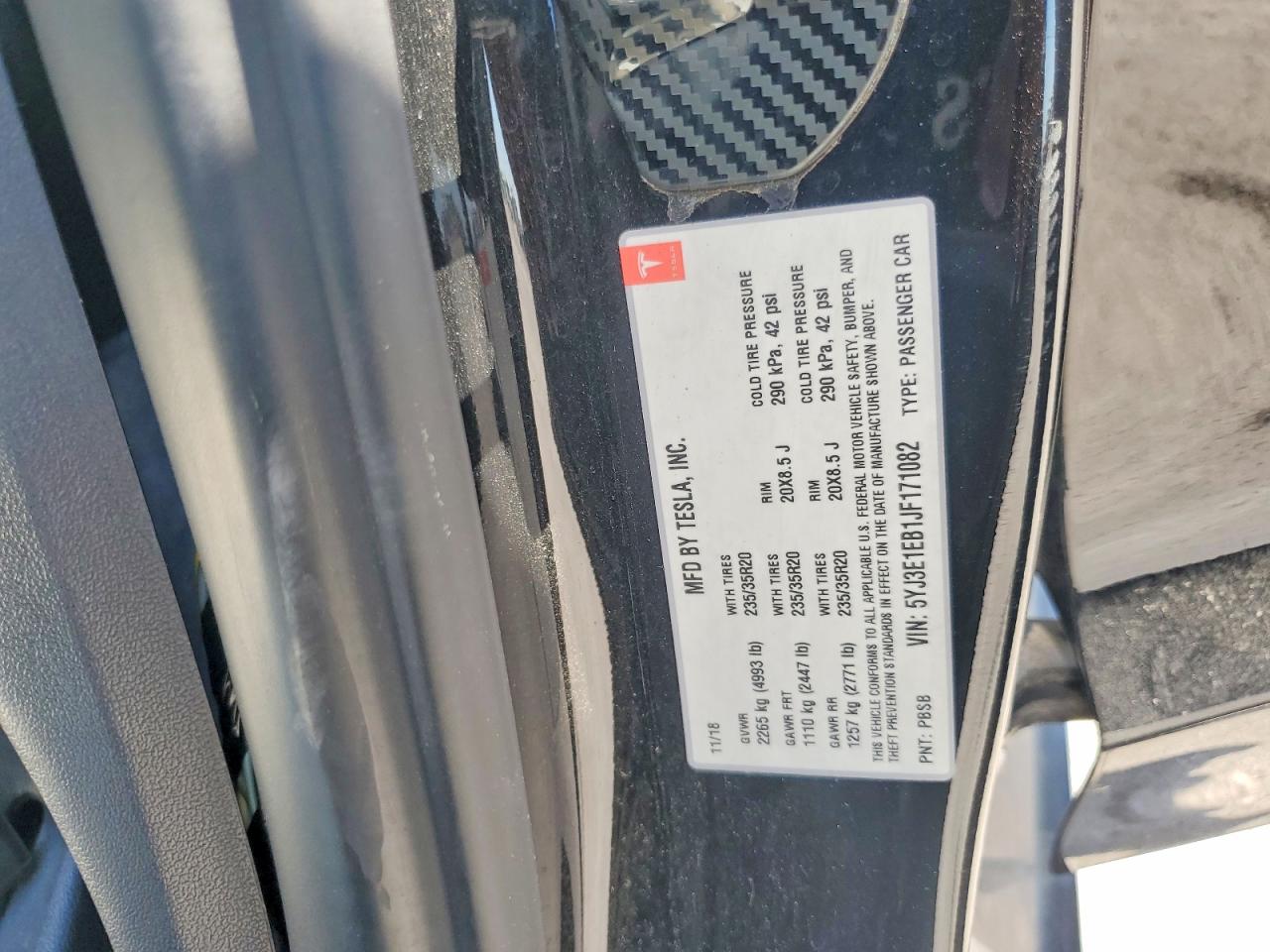5YJ3E1EB1JF171082 · 2018 TESLA MODEL 3 · 12/12