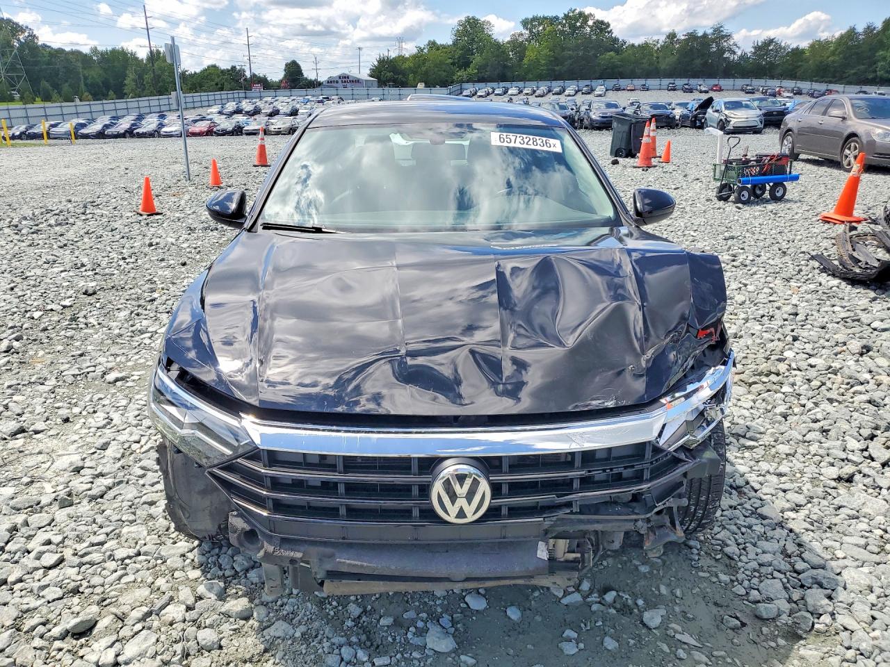 3VWC57BU5LM077825 · 2020 VOLKSWAGEN JETTA · 5/13