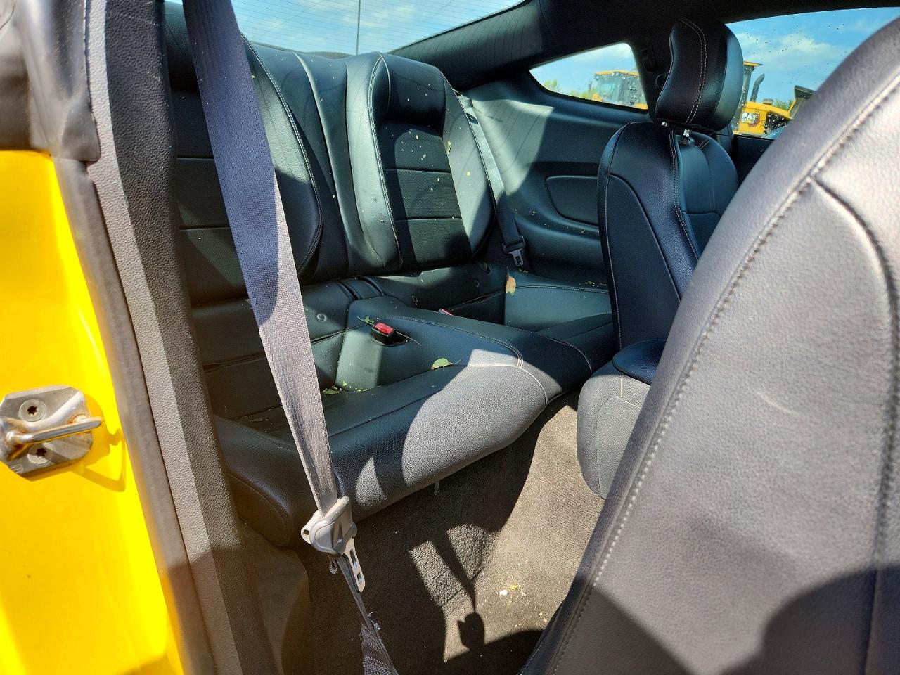 1FA6P8TH6F5367525 · 2015 FORD MUSTANG · 10/12