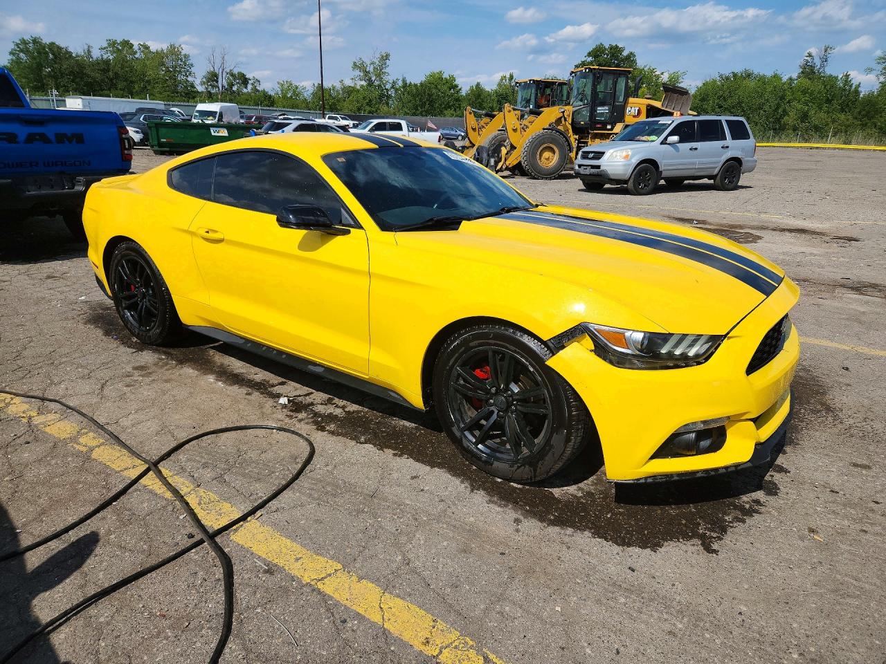 1FA6P8TH6F5367525 · 2015 FORD MUSTANG · 4/12