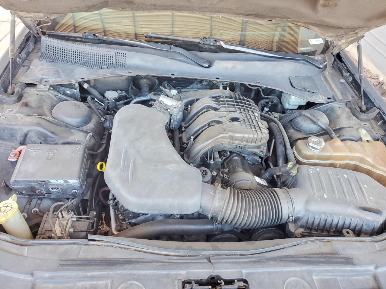2C3CCACG8CH251145 · 2012 CHRYSLER 300 · 11/12