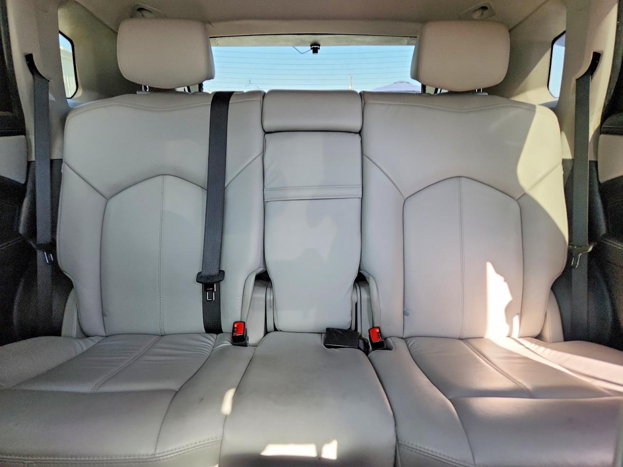 3GYFNAE30FS595335 · 2015 CADILLAC SRX · 10/14