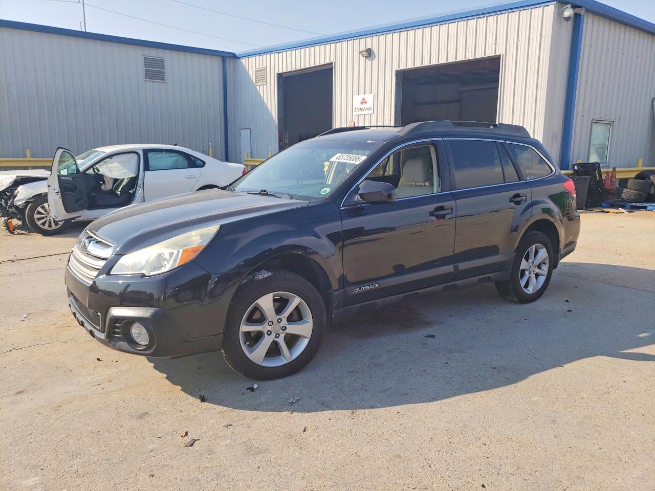 4S4BRBCC8E3318949 · 2014 SUBARU OUTBACK