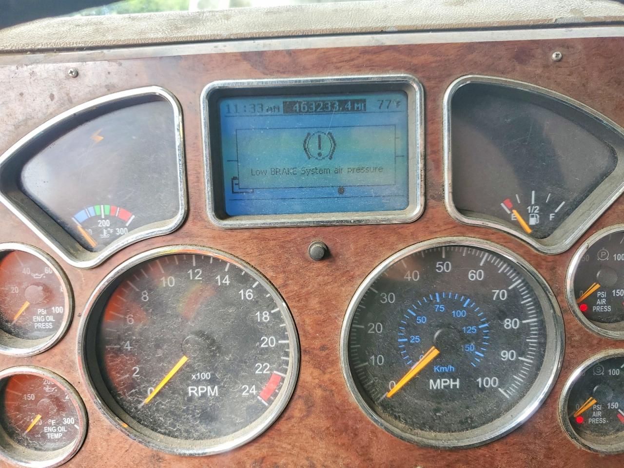 1M2AT04C47M002588 · 2007 MACK 700 · 9/12