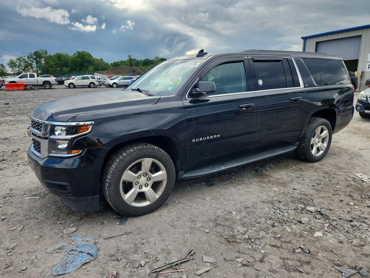 1GNSKHKCXHR240034 · 2017 CHEVROLET SUBURBAN