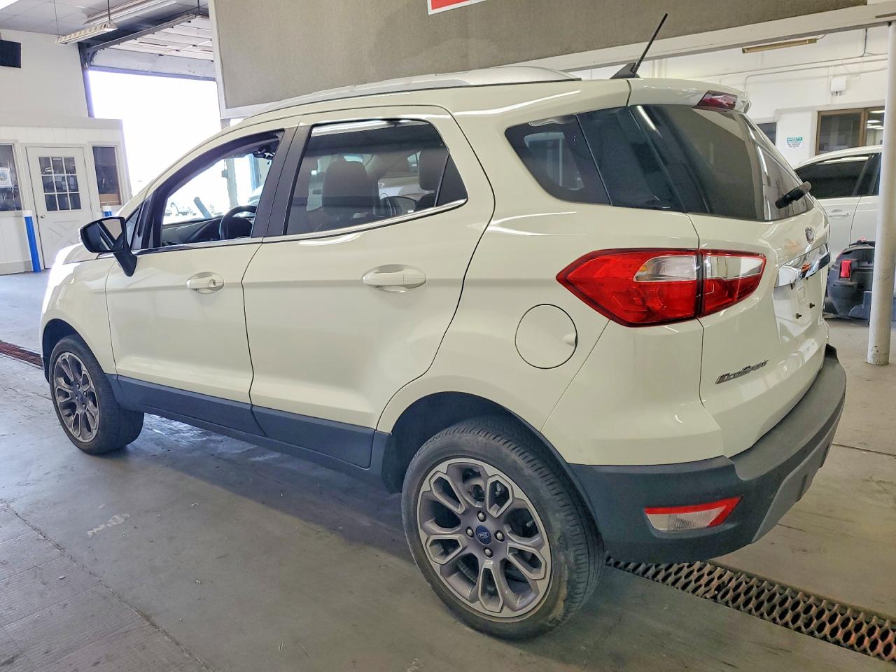 MAJ6S3KL5MC452811 · 2021 FORD ECOSPORT · 2/12