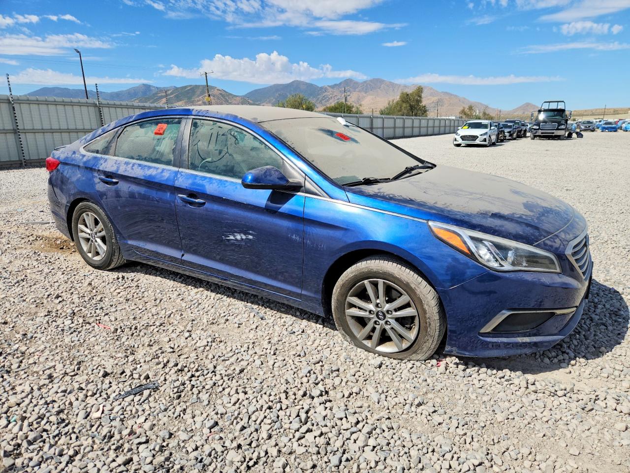 5NPE24AF2GH319889 · 2016 HYUNDAI SONATA · 4/12