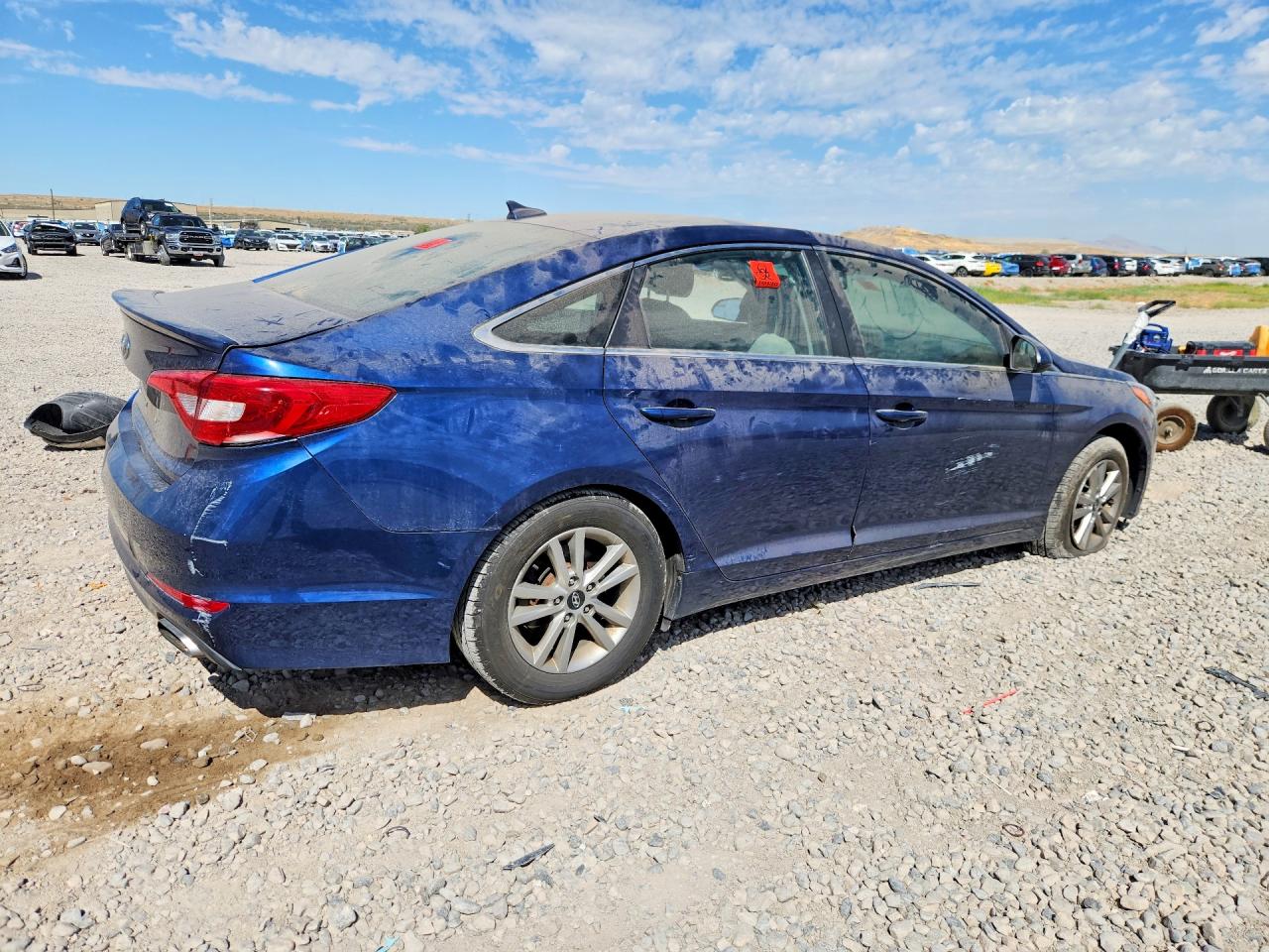 5NPE24AF2GH319889 · 2016 HYUNDAI SONATA · 3/12