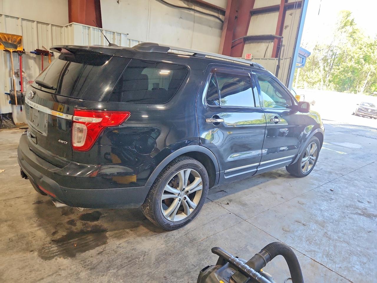 1FM5K8F87EGC54228 · 2014 FORD EXPLORER · 3/13