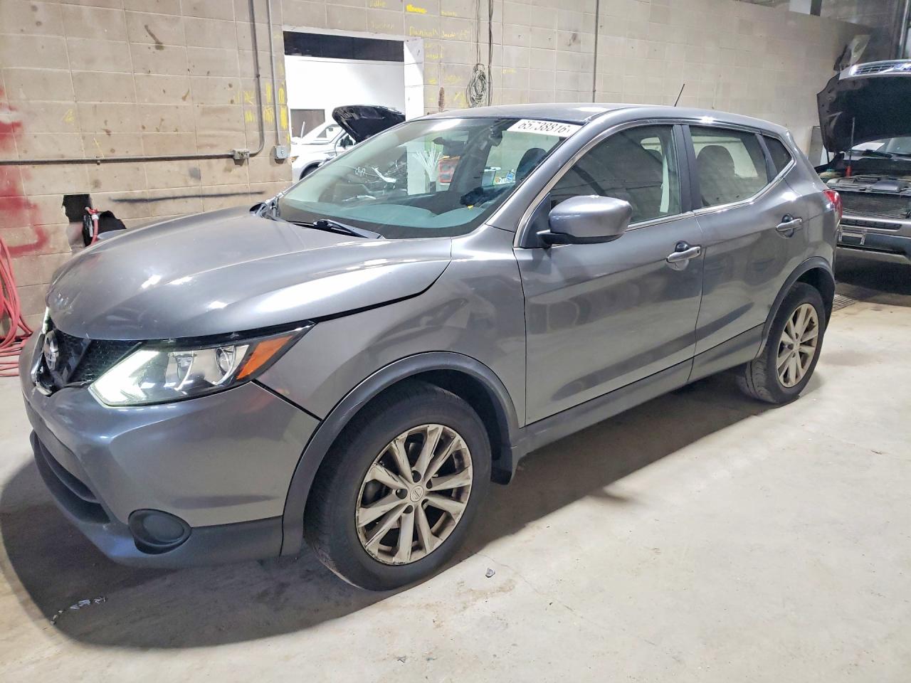 JN1BJ1CR0HW118535 · 2017 NISSAN ROGUE SPORT