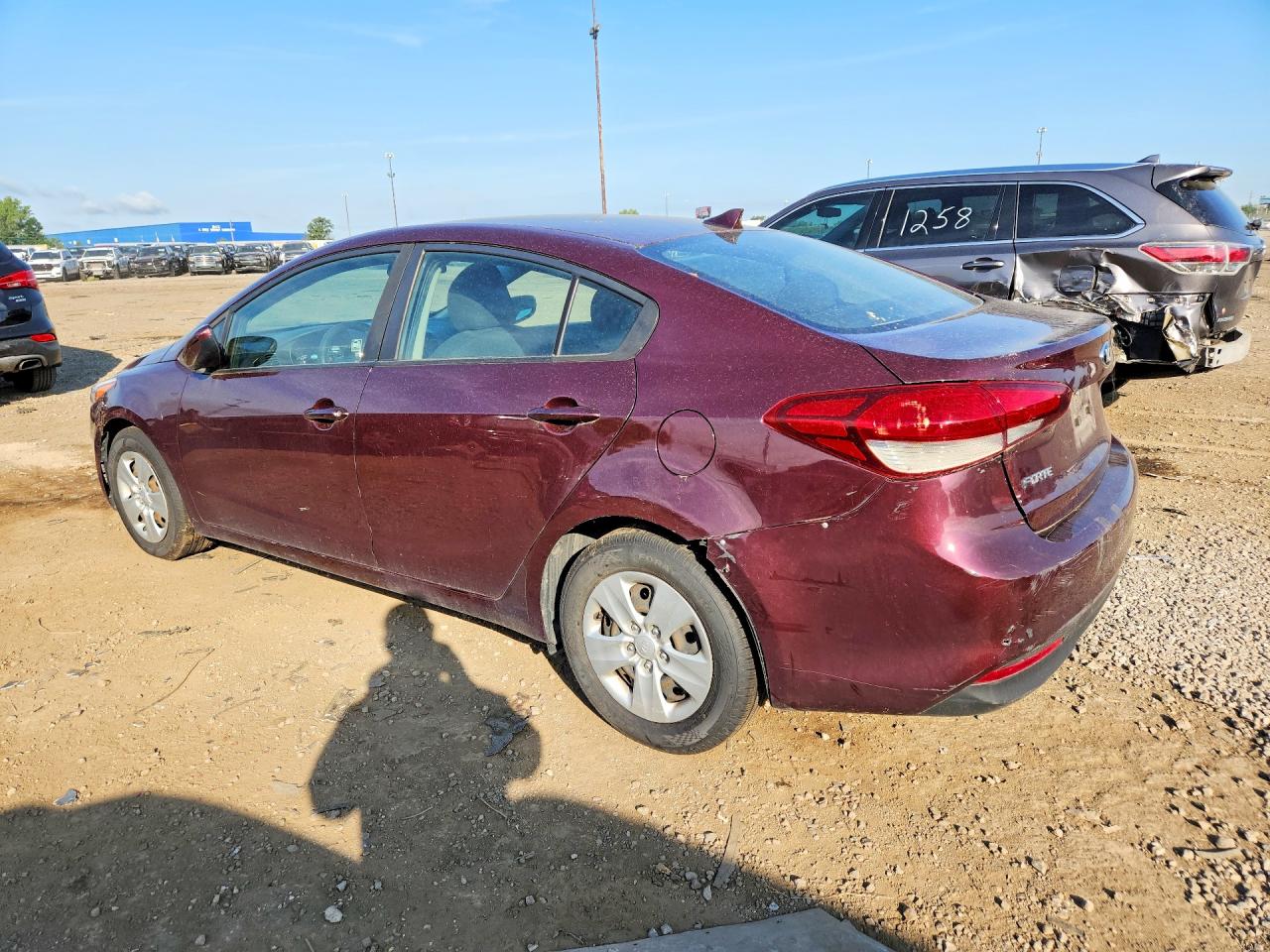 3KPFK4A78JE199475 · 2018 KIA FORTE · 2/12