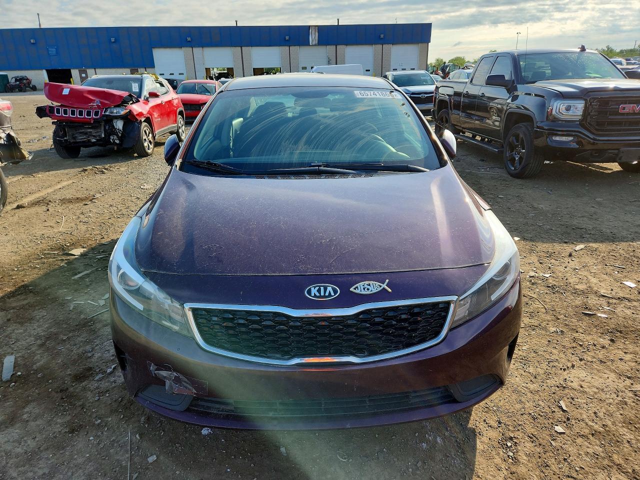 3KPFK4A78JE199475 · 2018 KIA FORTE · 5/12