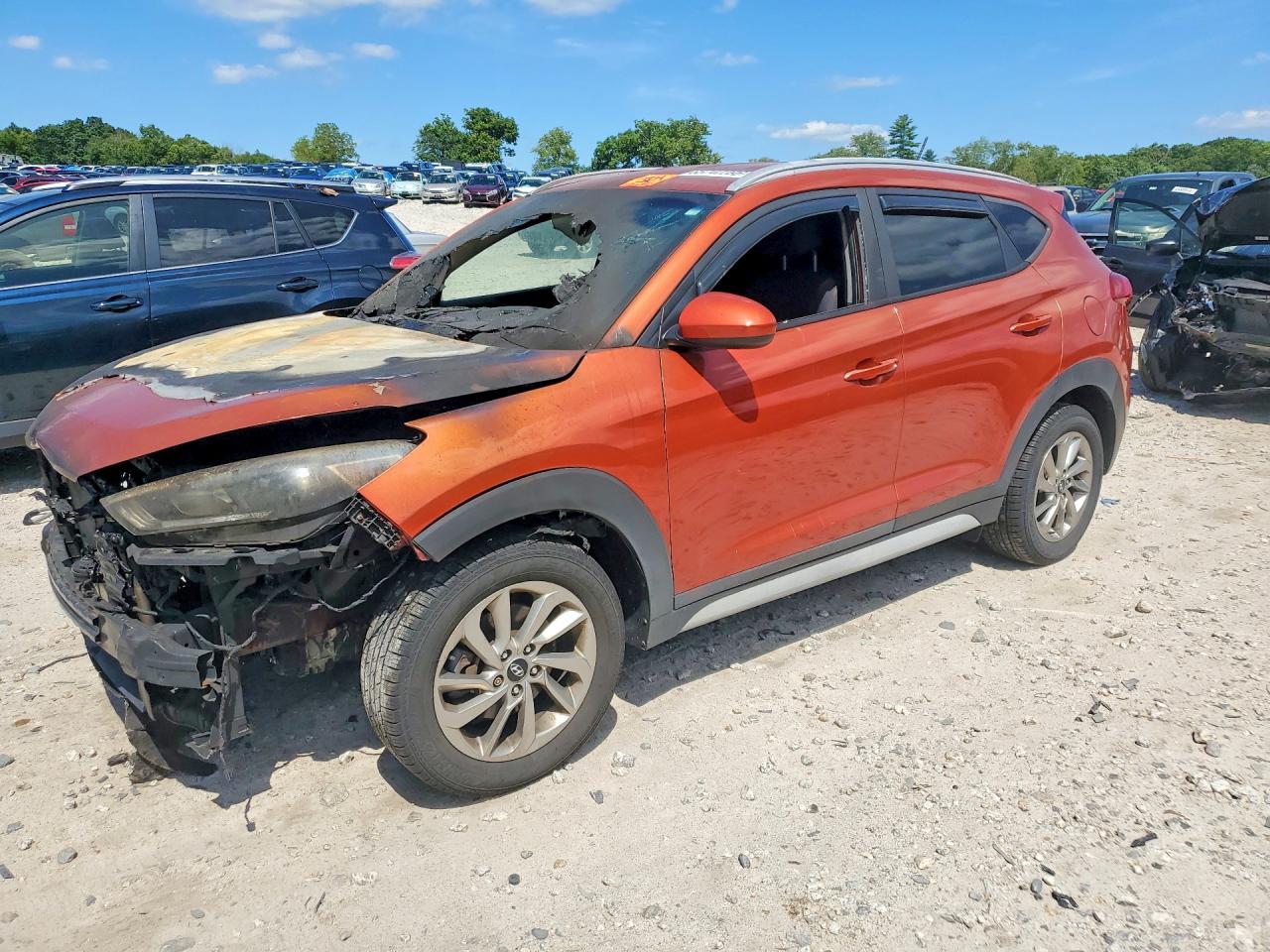 KM8J3CA42HU424942 · 2017 HYUNDAI TUCSON